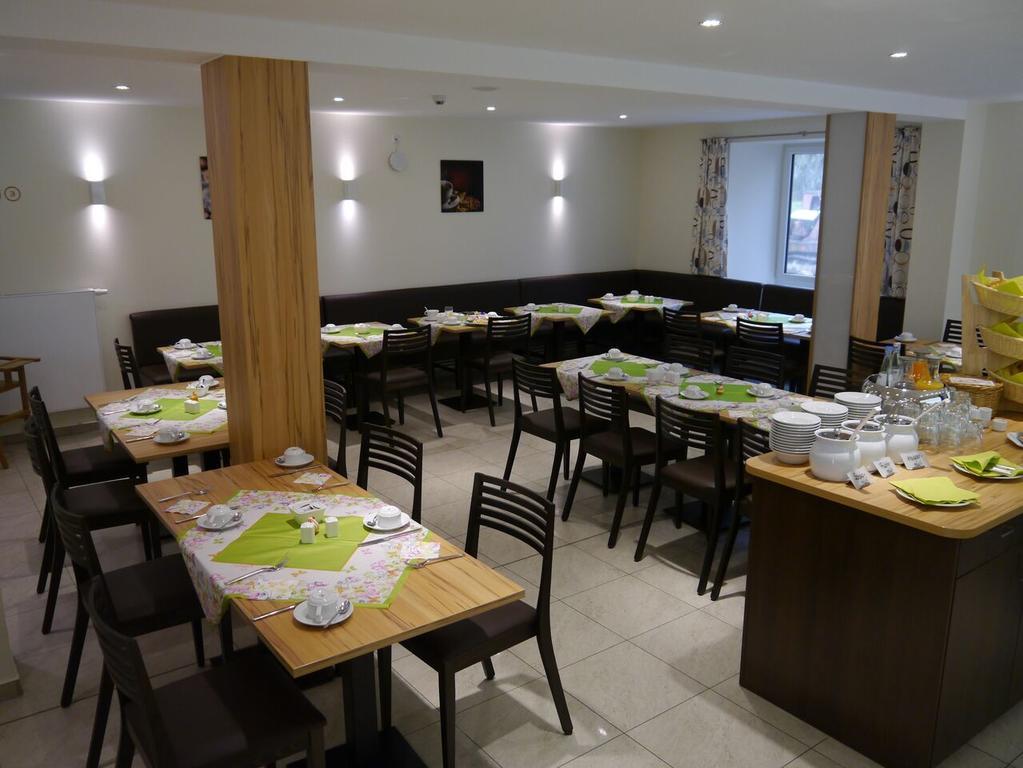 Sutter'S Landhaus Hotel Gensingen Luaran gambar