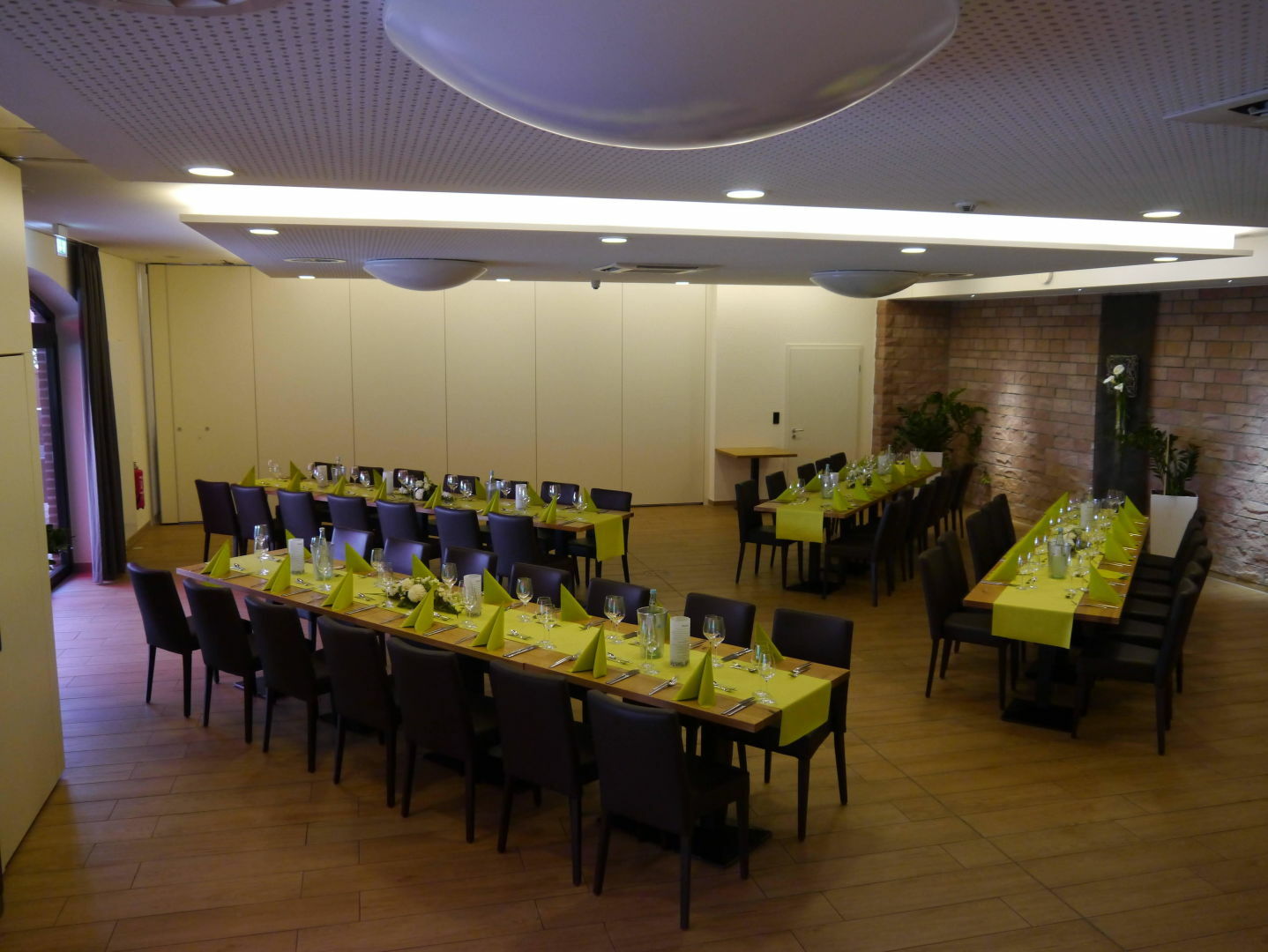 Sutter'S Landhaus Hotel Gensingen Luaran gambar